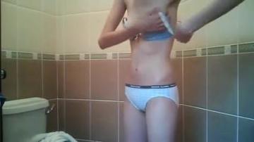 Hairy White Girl Bathroom Naked